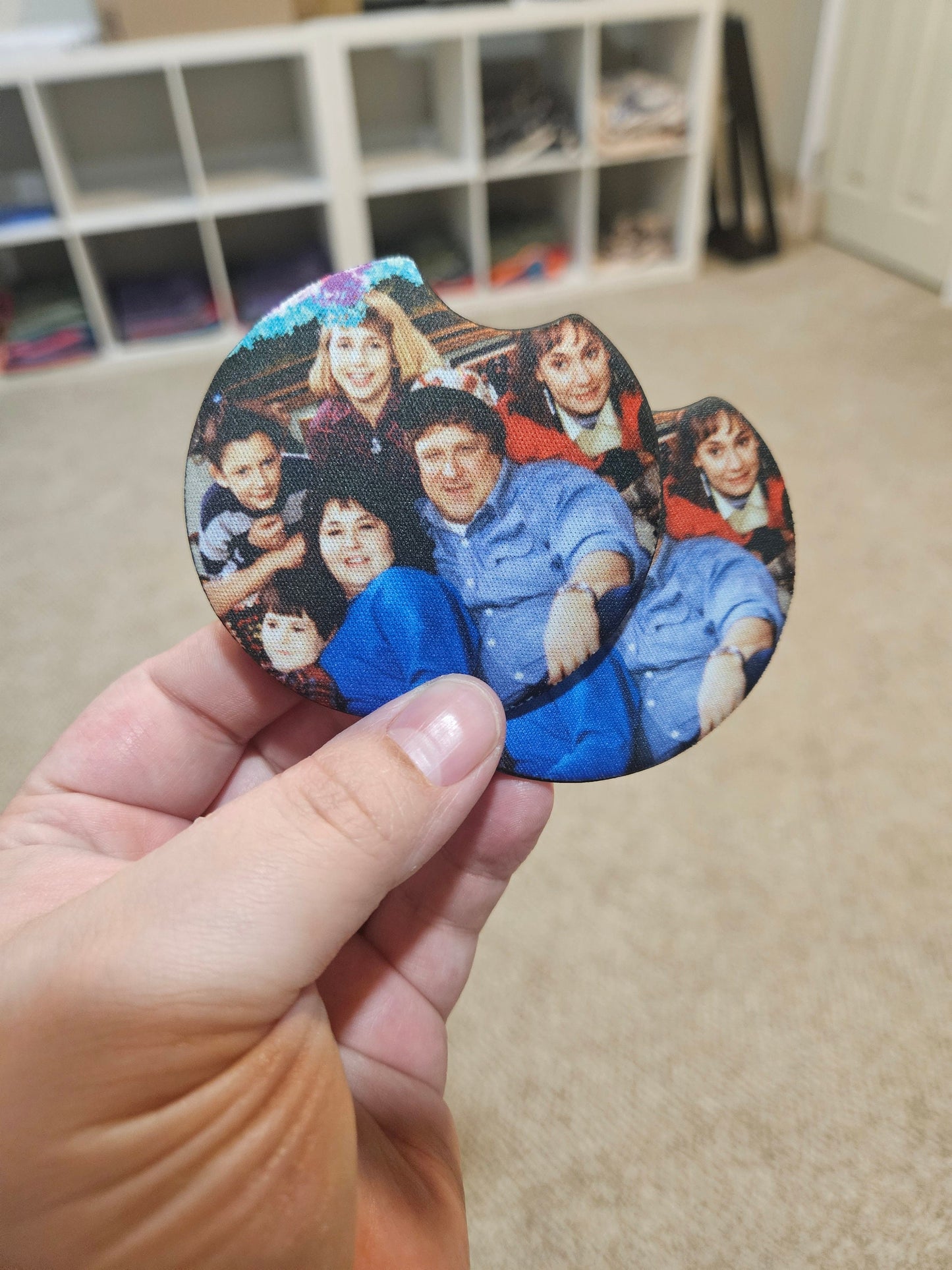 In A World Full Of Kardashians Be A Conner 20oz 90's Sitcom Tv Tumbler W/Matching Neoprene Car Coasters